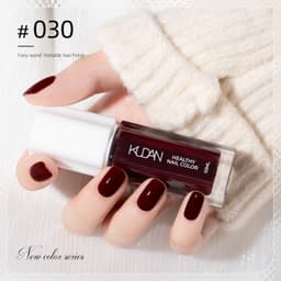 Kudan Glossy Nailpolish shade 1422c30